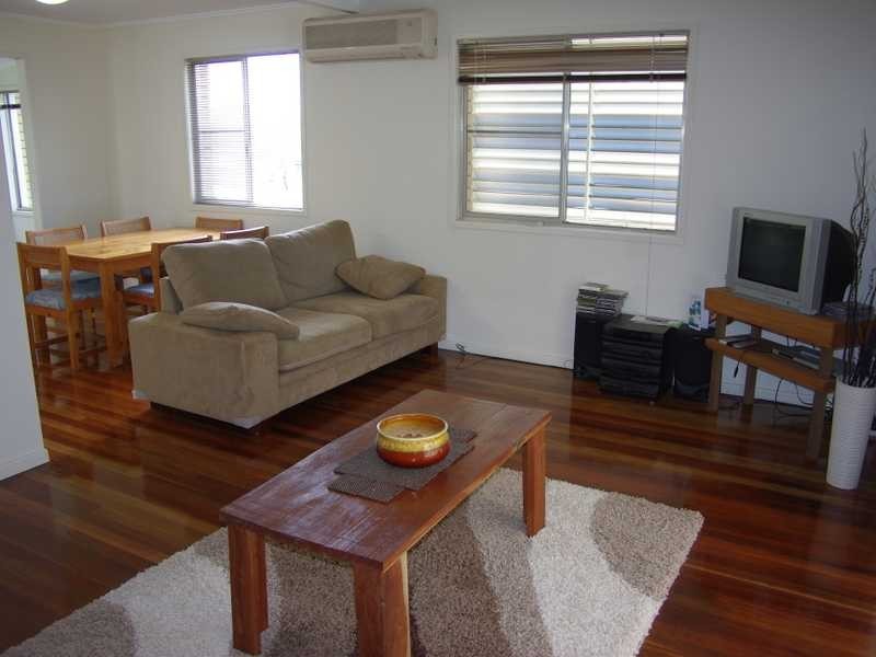 24 Nile Street, Riverview QLD 4303