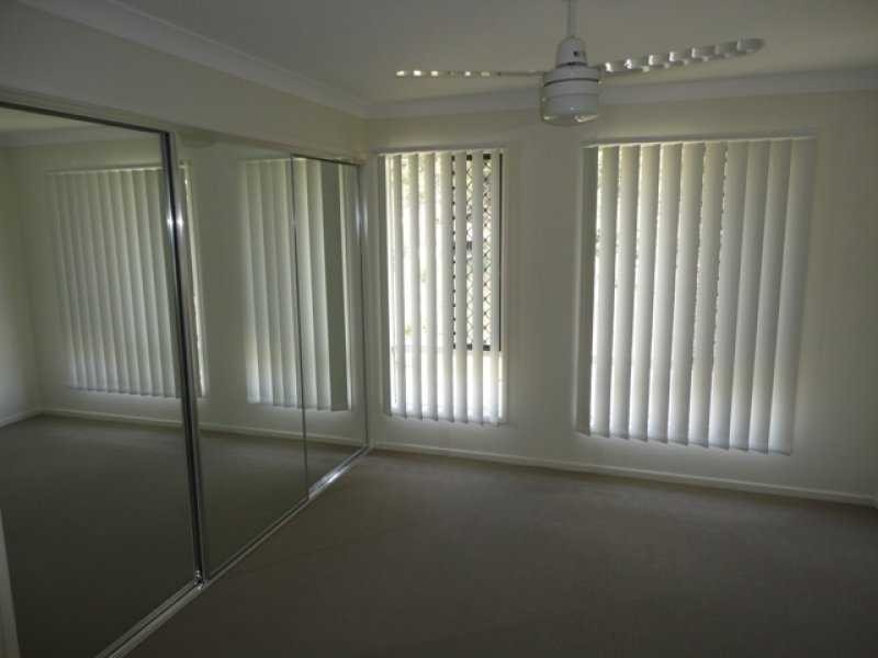 90 High Street, Blackstone QLD 4304