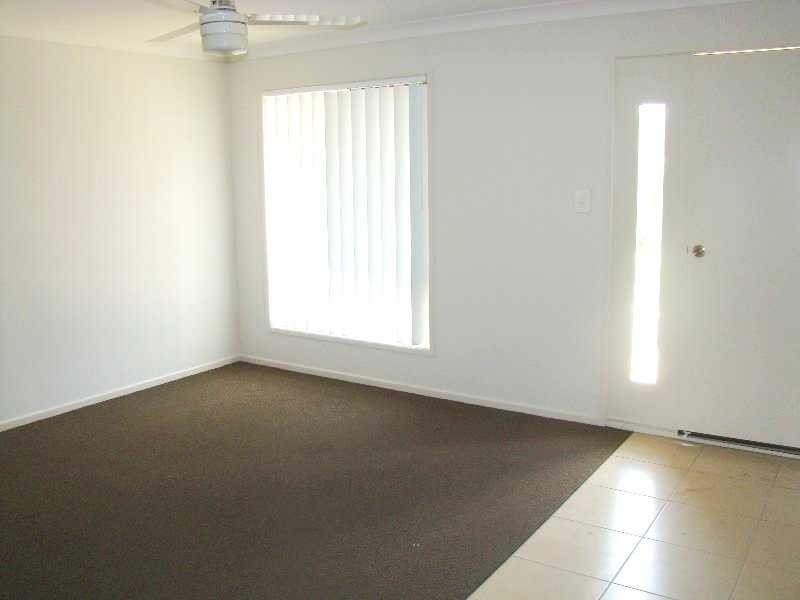 10 Bowen Place, Blackstone QLD 4304