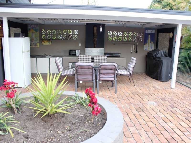 75 Whitehill Road, Eastern Heights QLD 4305