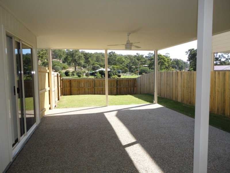 94 High Street, Blackstone QLD 4304