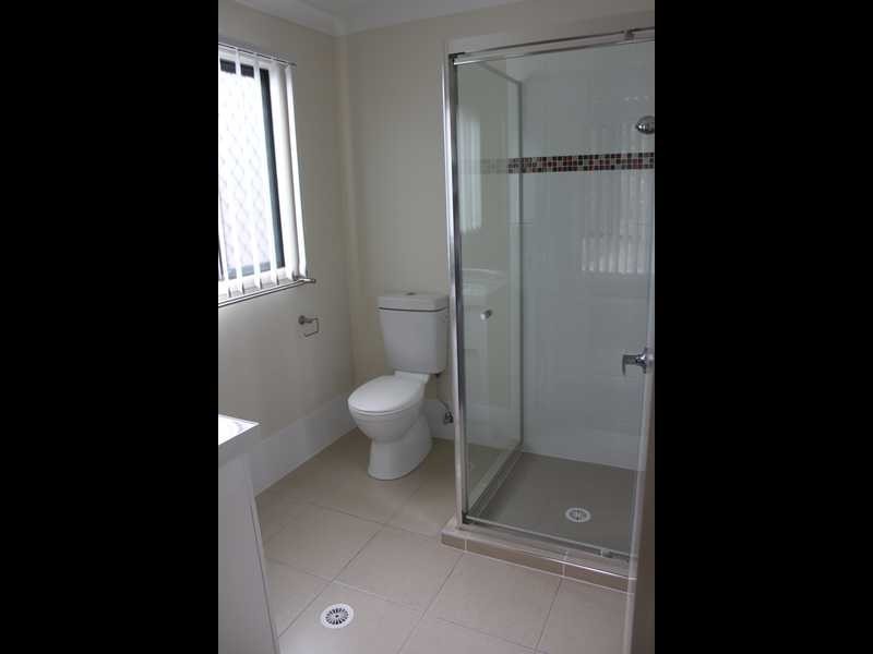 94 High Street, Blackstone QLD 4304