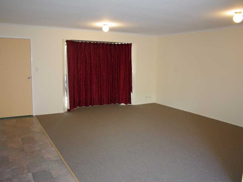 1 Quando Close, Yamanto QLD 4305