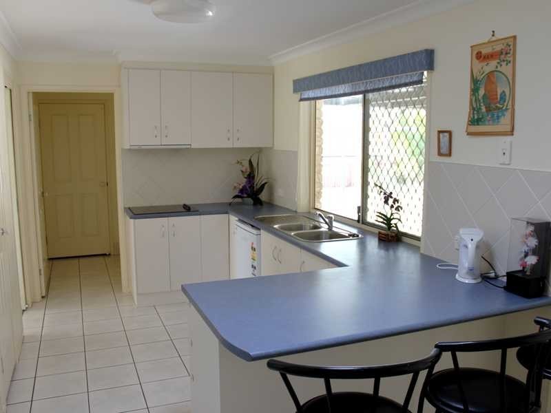 10 Chestnut Drive, Flinders View QLD 4305