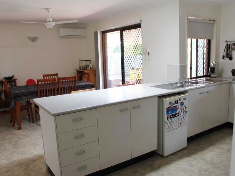 17 Challenger Avenue, Flinders View QLD 4305