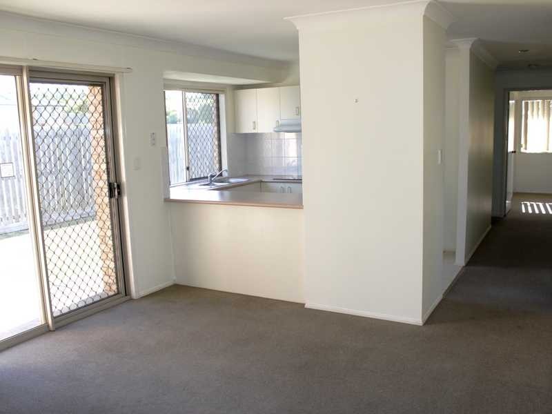 355 South Station Road, Raceview QLD 4305