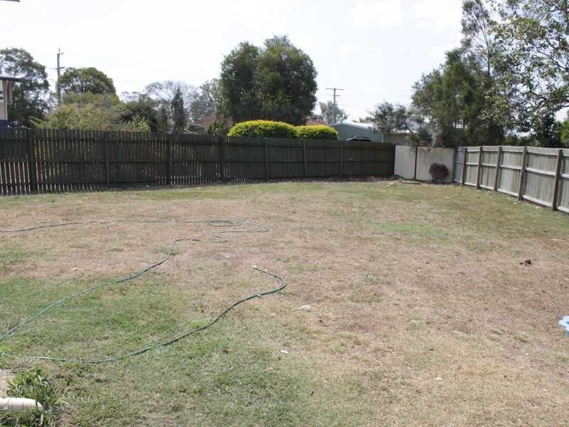 30 Angela Place, Yamanto QLD 4305