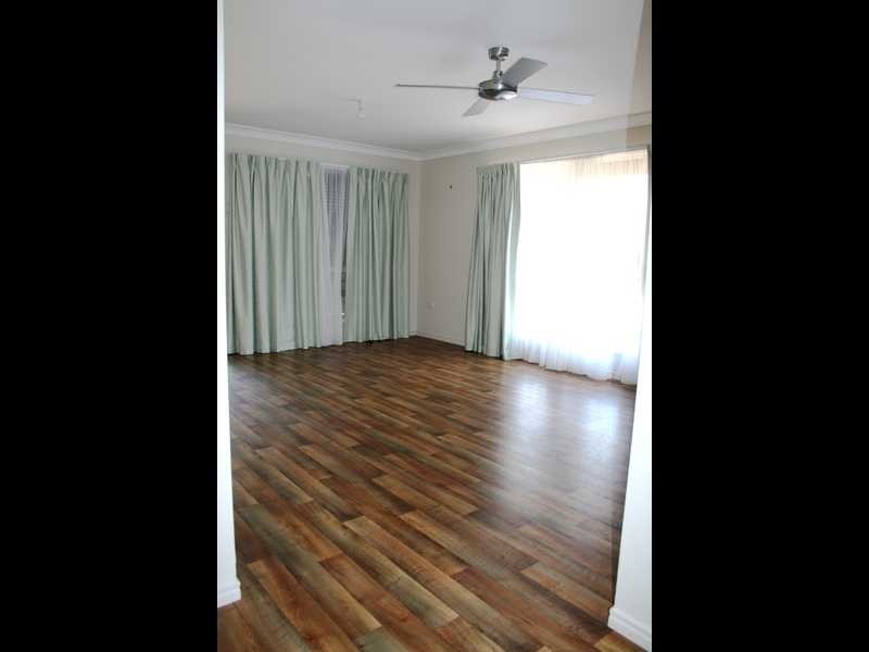 2 Protea Court, Yamanto QLD 4305