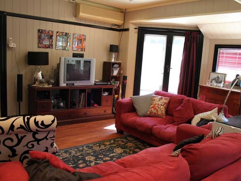 66 Thorn Street, Ipswich QLD 4305