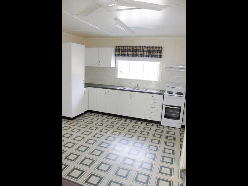 3 Ware Street, North Ipswich QLD 4305