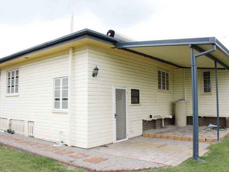 42 Marvin Street, Eastern Heights QLD 4305