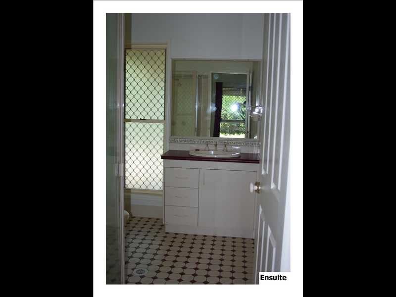 108 Skyline Drive, Kholo QLD 4306