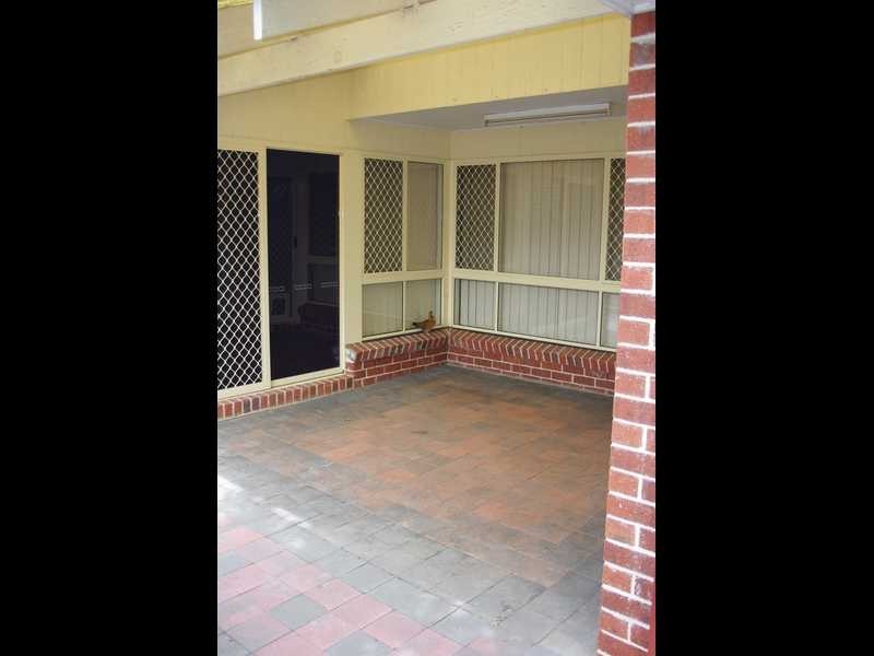 25 Quando Close, Yamanto QLD 4305