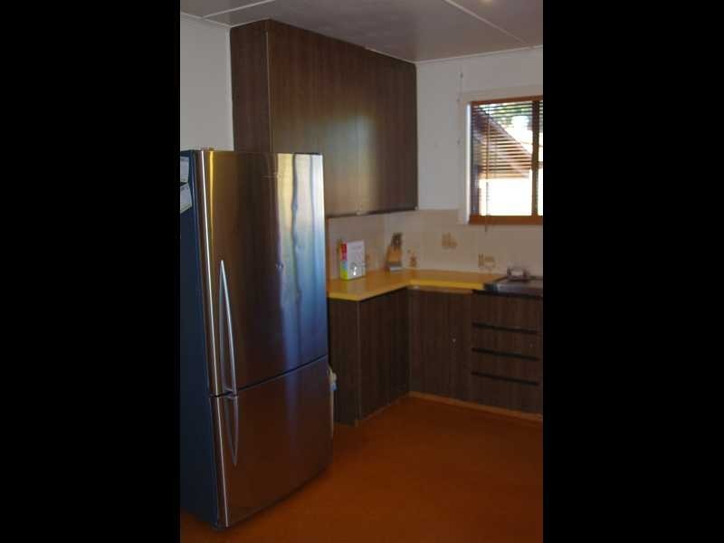 19 Simmons Road, North Ipswich QLD 4305