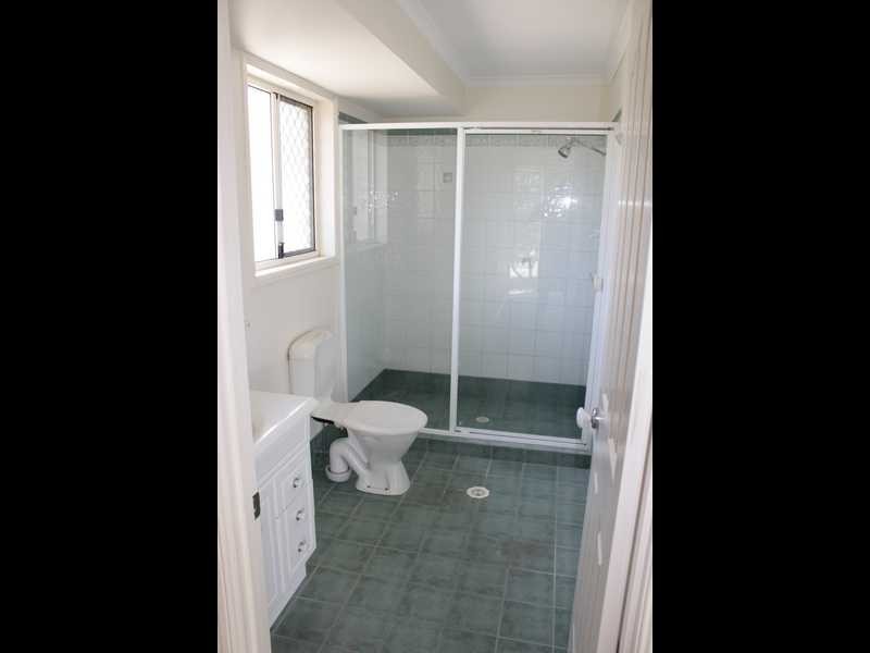 10 Blessington Way, Flinders View QLD 4305