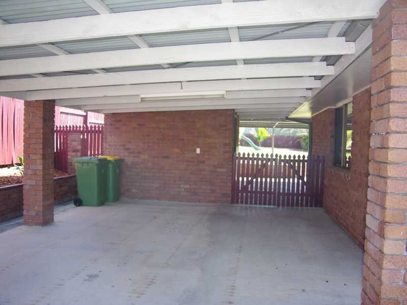 3 Blenheim Crescent, Yamanto QLD 4305