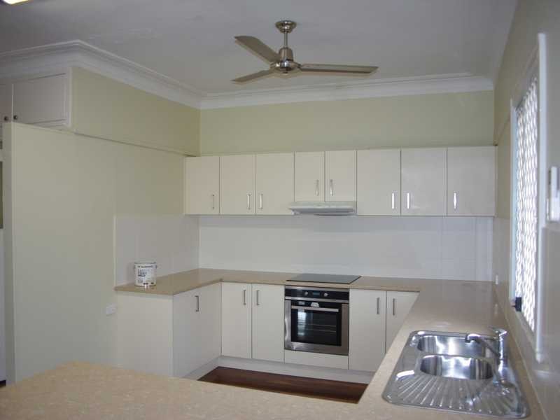 4 Morris Street, Silkstone QLD 4304