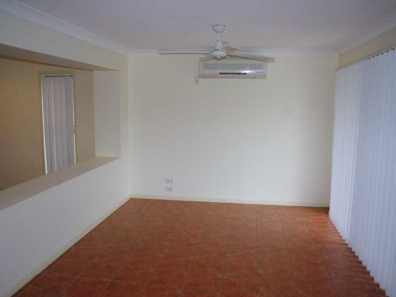10 Anna Drive, Raceview QLD 4305