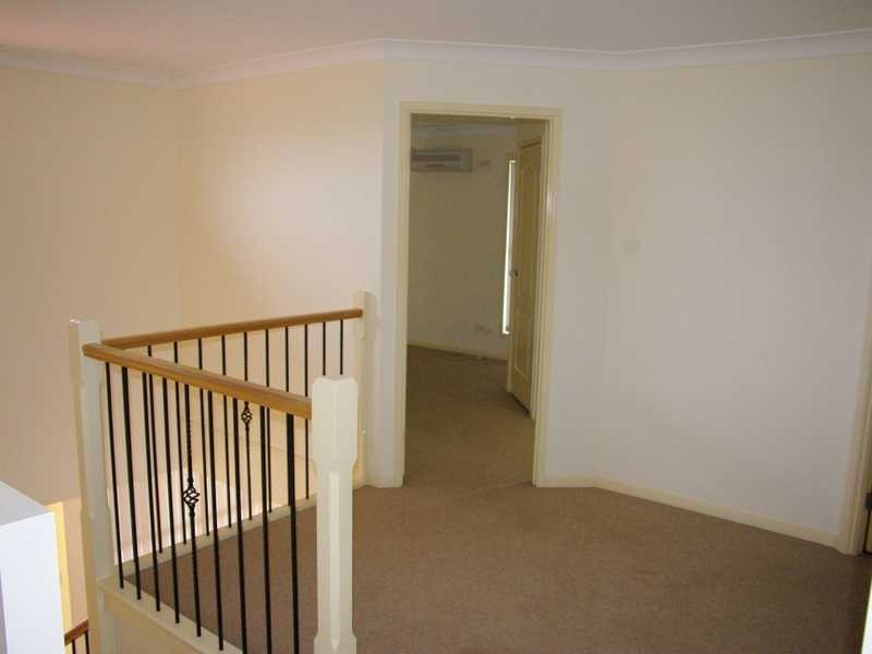 10 Anna Drive, Raceview QLD 4305