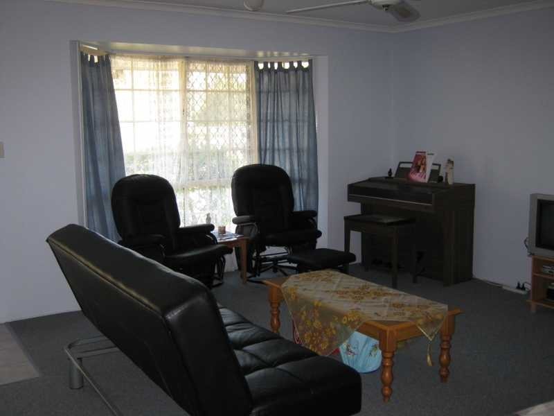 93 Equestrian Drive, Yamanto QLD 4305