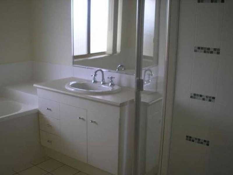 152 Edwards Street, Raceview QLD 4305