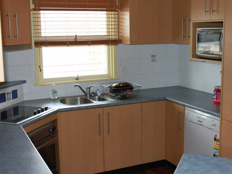 18 Warrawong Street, Eastern Heights QLD 4305