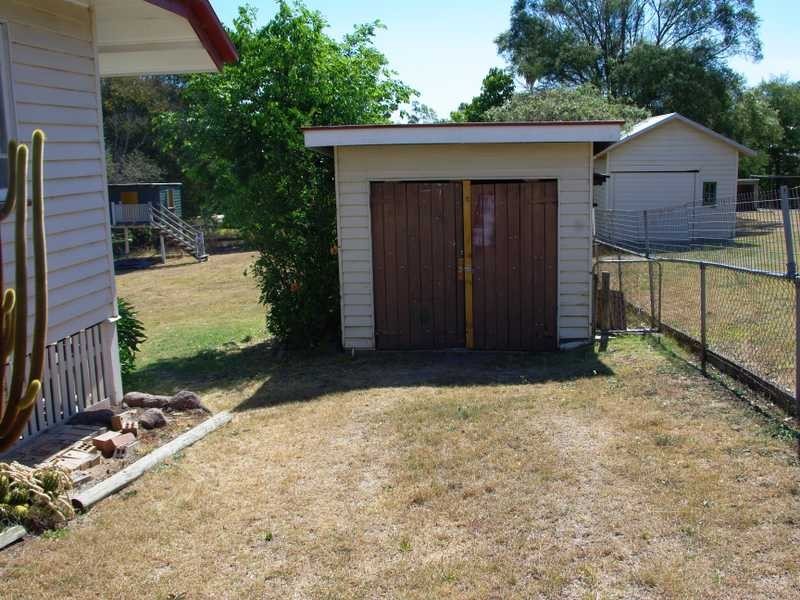 57 Alice Street, Silkstone QLD 4304