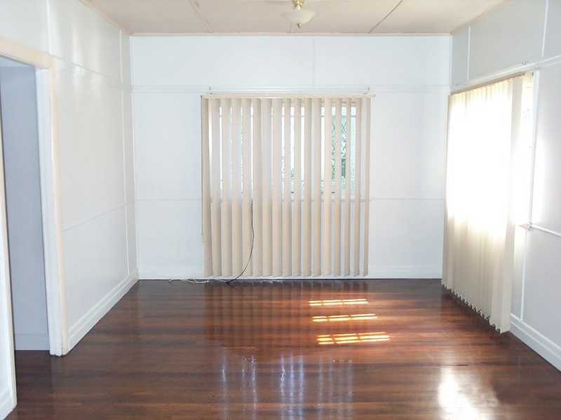 45 Dudleigh Street, North Booval QLD 4304