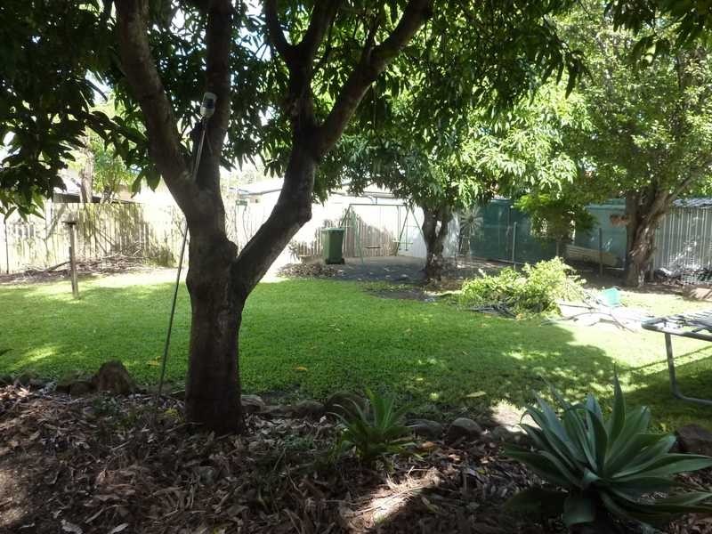 7 Warrawong Street, Eastern Heights QLD 4305