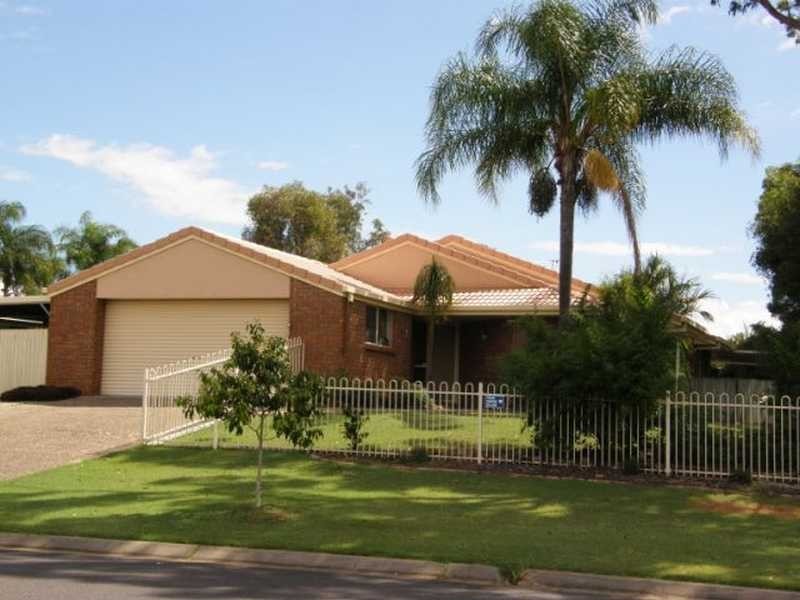 61 Equestrian Drive, Yamanto QLD 4305