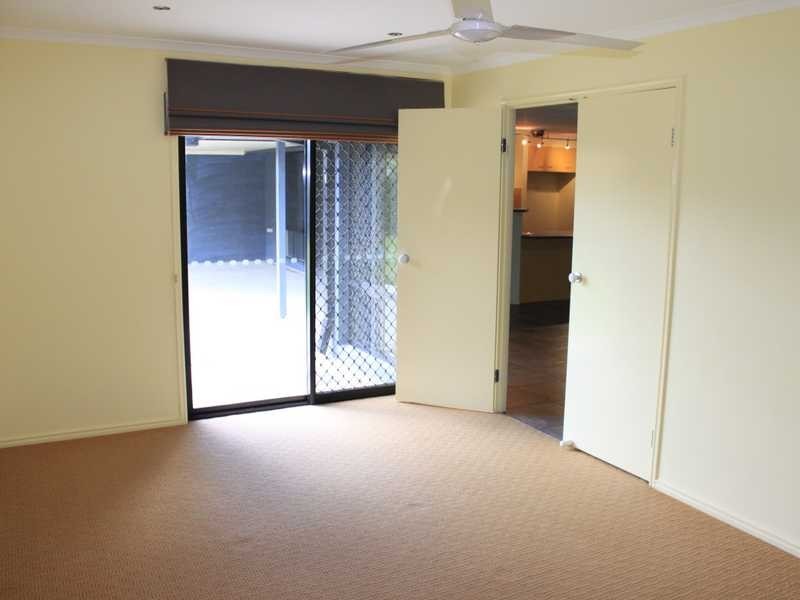 32 Mellor Place, Brassall QLD 4305