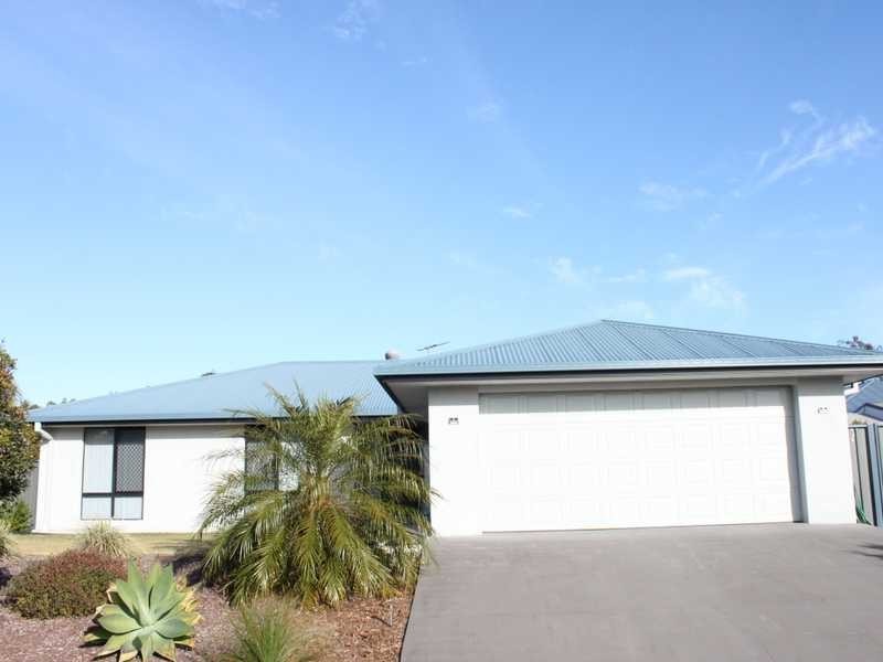 32 Lakeview Drive, Deebing Heights QLD 4306