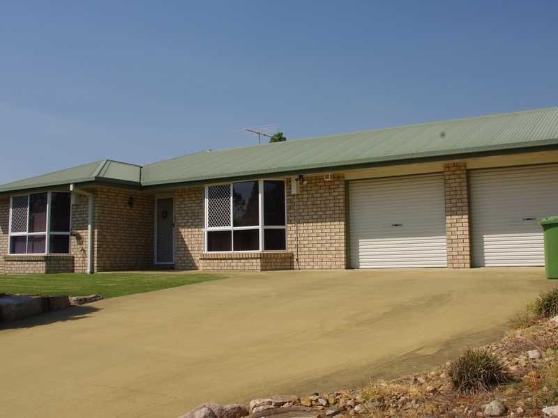 15 Jonquil Circuit, Flinders View QLD 4305