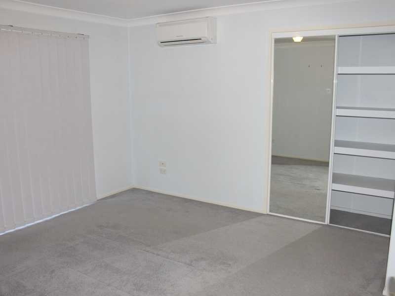 3 Ashvale Street, Flinders View QLD 4305