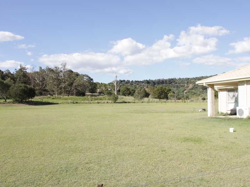 27 Harpeng Road, Minden QLD 4311