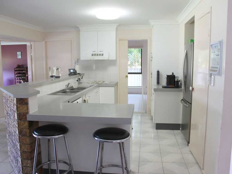 44 Equestrian Drive, Yamanto QLD 4305