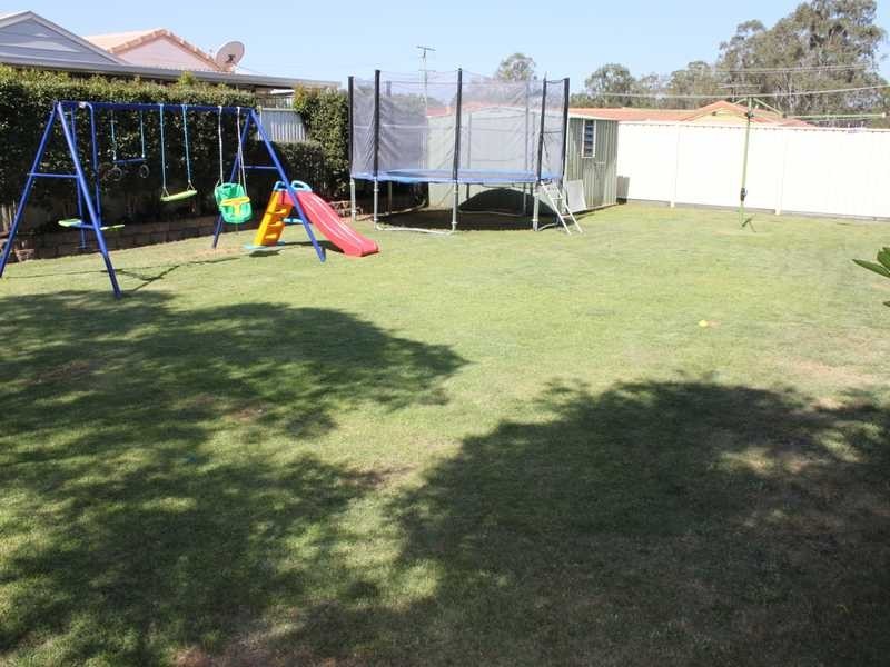 44 Equestrian Drive, Yamanto QLD 4305