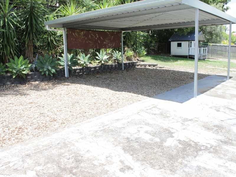 1 Galah Street, Churchill QLD 4305