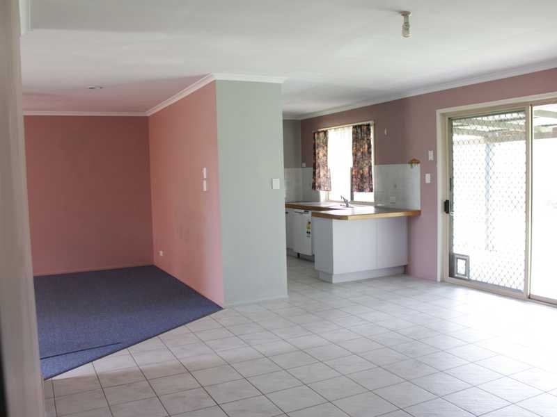 120 Equestrian Drive, Yamanto QLD 4305