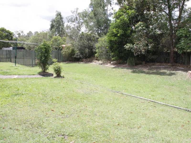120 Equestrian Drive, Yamanto QLD 4305
