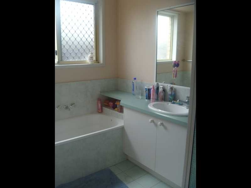 7 Phantom Court, Brassall QLD 4305