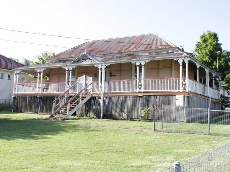 40a Clifton Street (Cnr Nimmo St), Booval QLD 4304