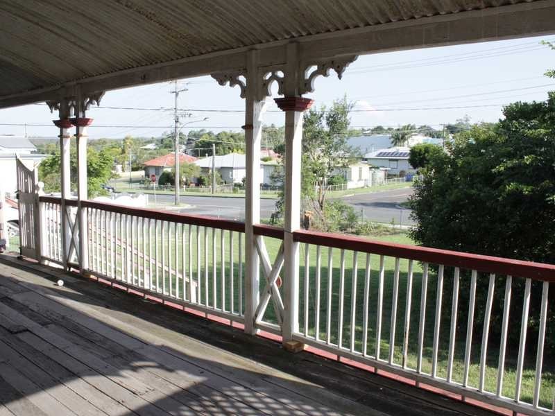 40a Clifton Street (Cnr Nimmo St), Booval QLD 4304