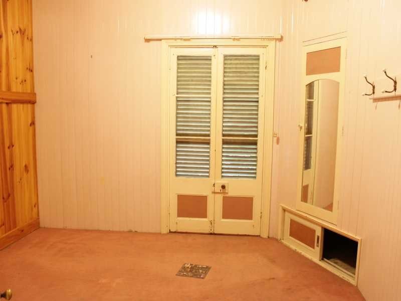 40a Clifton Street (Cnr Nimmo St), Booval QLD 4304