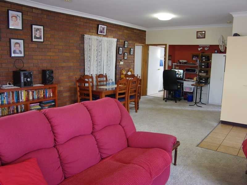 Flinders View QLD 4305