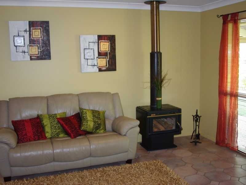 Pine Mountain QLD 4306