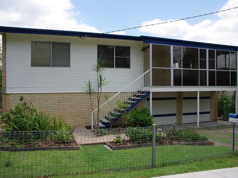 24 Nile Street, Riverview QLD 4303