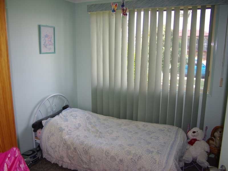 13 Owen Street, Raceview QLD 4305