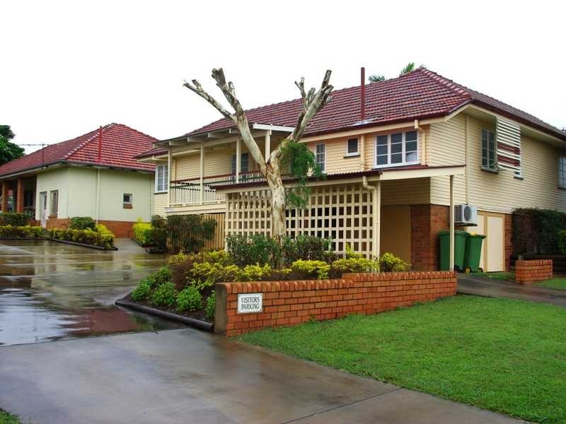 84 Brisbane Road, East Ipswich QLD 4305