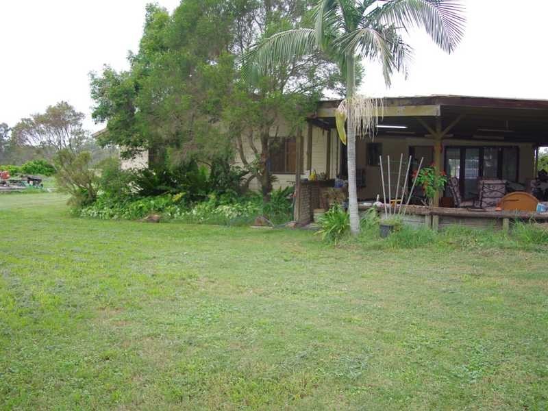 35 Bell Street, Walloon QLD 4306